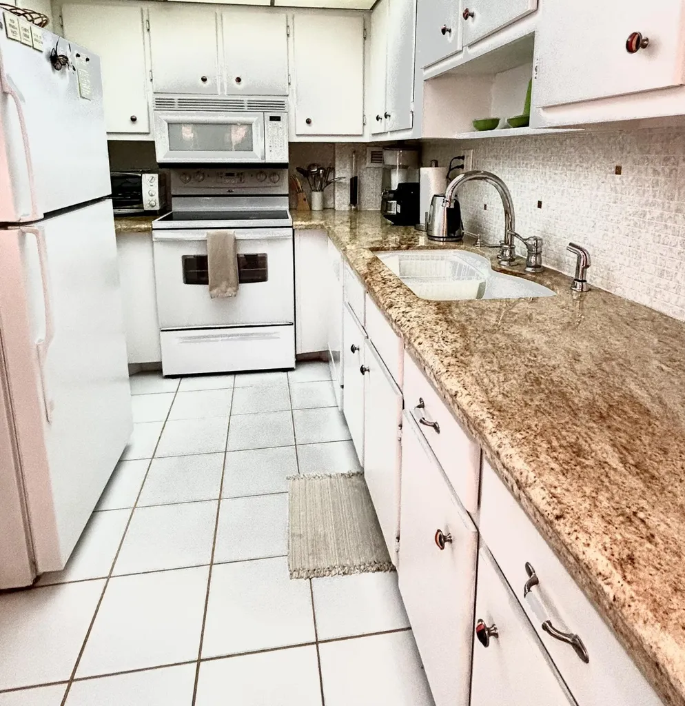 2840 S Ocean Boulevard Palm Beach FL 33480
