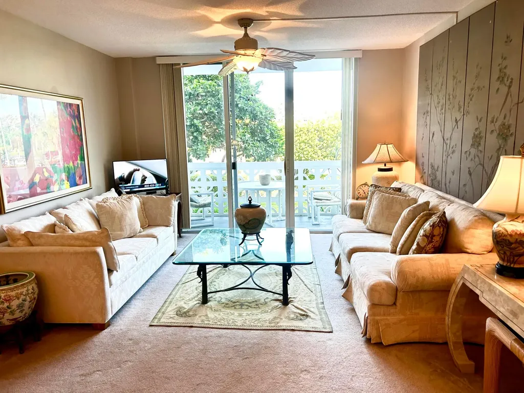 2840 S Ocean Boulevard Palm Beach FL 33480