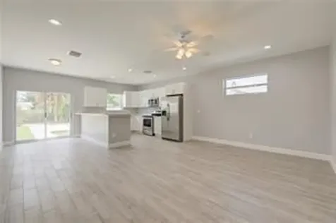 105 S D Street Lake Worth Beach FL 33460