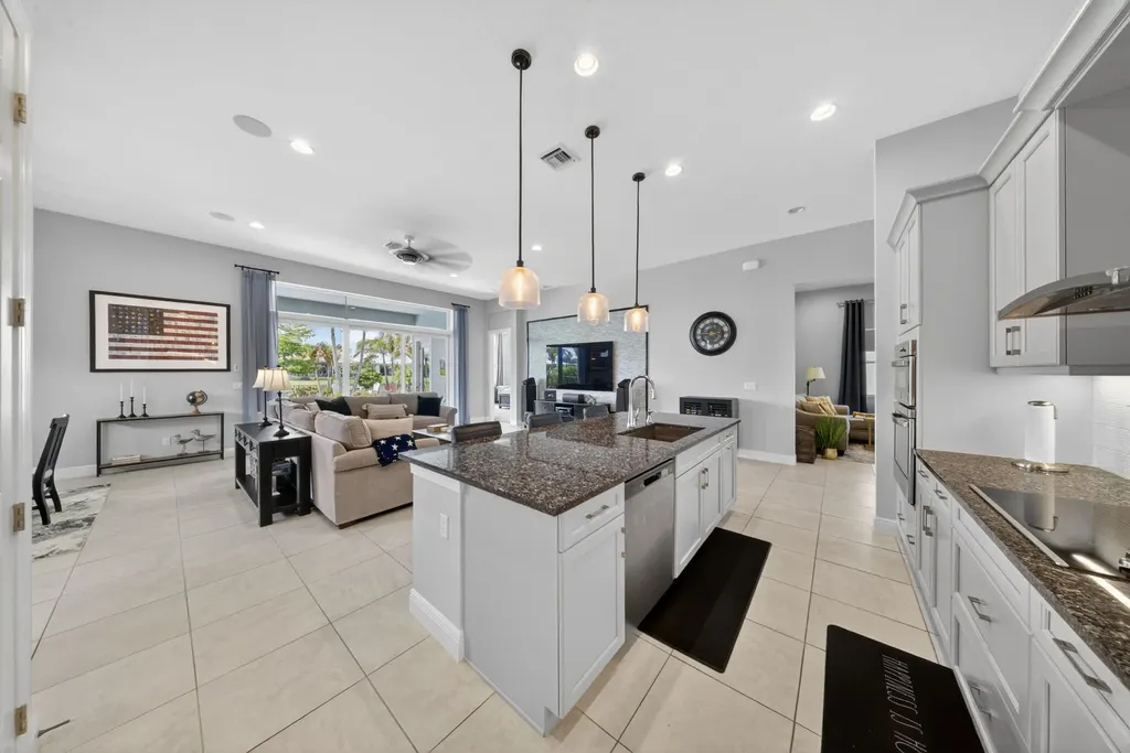 9086 SW Roccia Way Port St Lucie FL 34987
