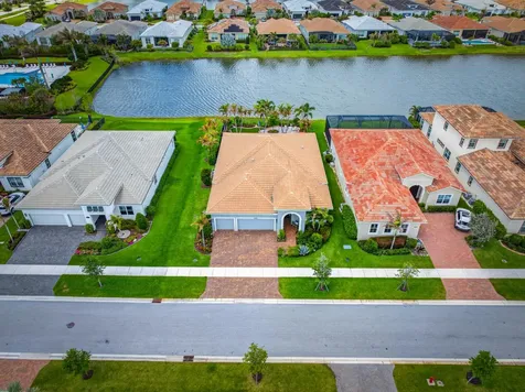 9086 SW Roccia Way Port St Lucie FL 34987