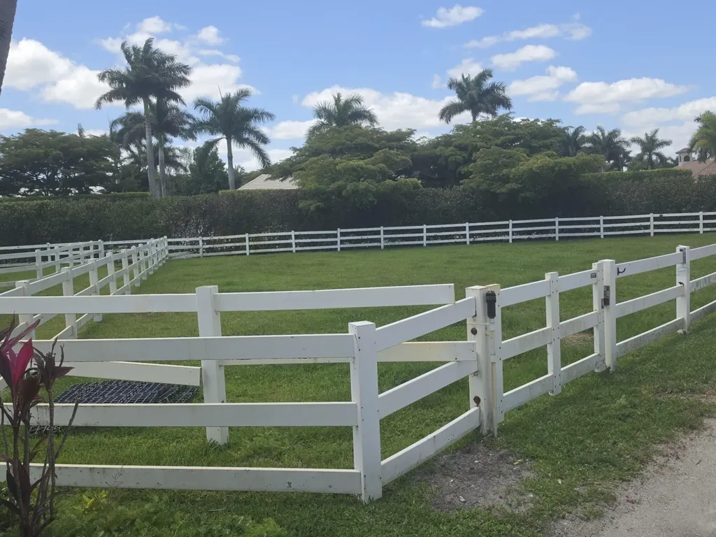 14127 Equestrian Way Wellington FL 33414