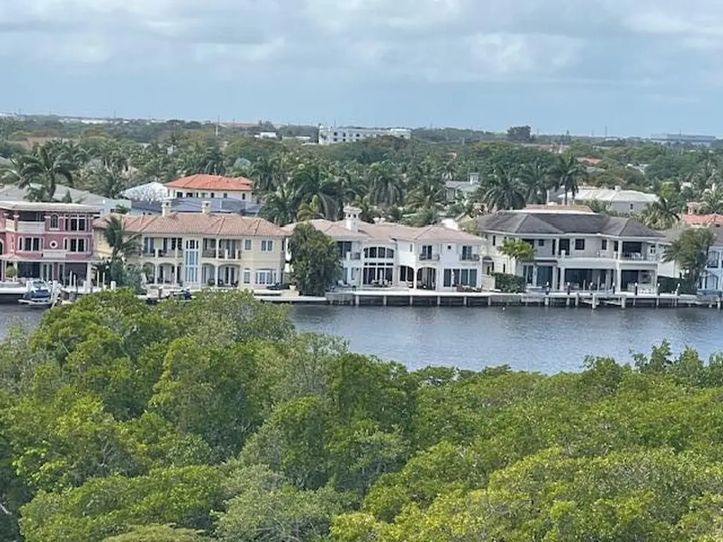 3594 S Ocean Boulevard Highland Beach FL 33487