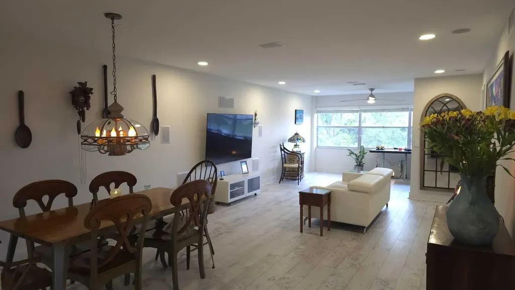 9501 Sunrise Lakes Boulevard Sunrise FL 33322