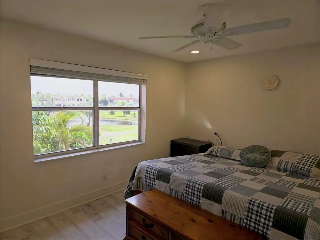 9501 Sunrise Lakes Boulevard Sunrise FL 33322