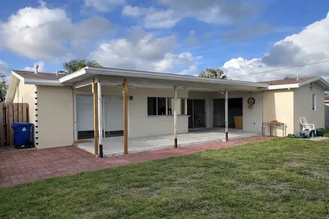8900 NW 26th Street Sunrise FL 33322
