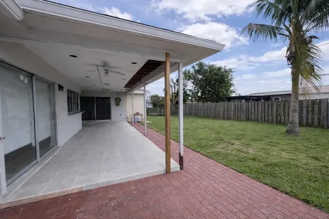 8900 NW 26th Street Sunrise FL 33322