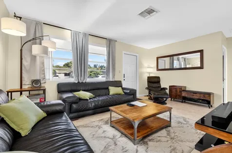 3107 Avenue F Riviera Beach FL 33404