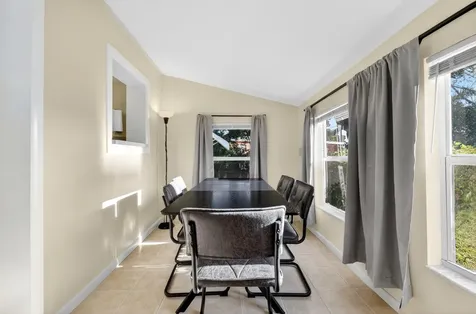 3107 Avenue F Riviera Beach FL 33404