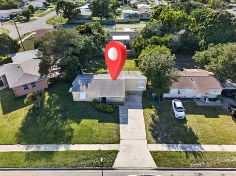 3107 Avenue F Riviera Beach FL 33404