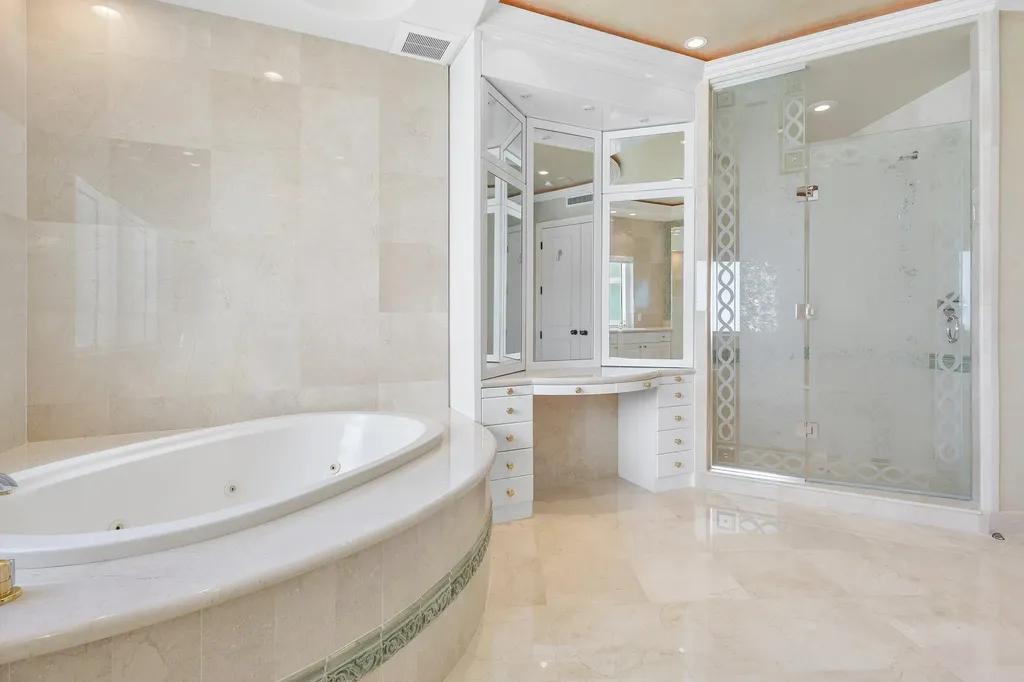 2494 S Ocean Boulevard Boca Raton FL 33432