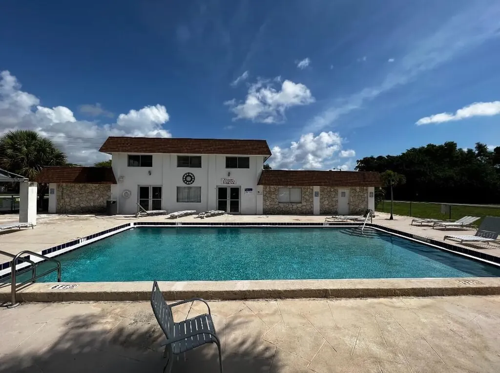 6289 Lear Drive Lake Worth FL 33462