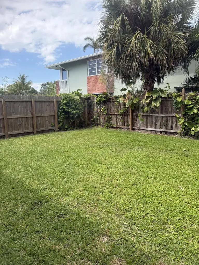 1151 NE 26th Avenue Pompano Beach FL 33062
