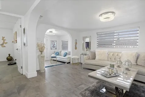 3205 W 16th Avenue Hialeah FL 33012