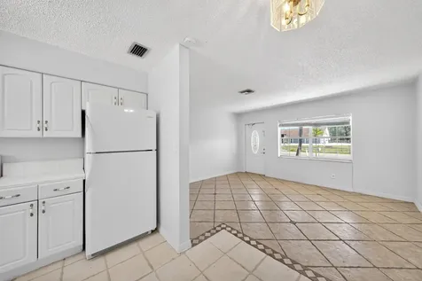 121 NW 56th Court Oakland Park FL 33309