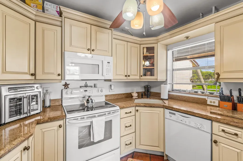 8541 W Boca Glades Boulevard Boulevard W Boca Raton FL 33434