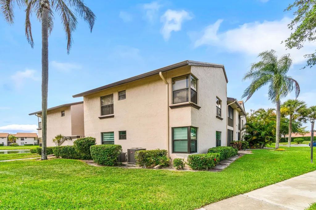 8541 W Boca Glades Boulevard Boulevard W Boca Raton FL 33434