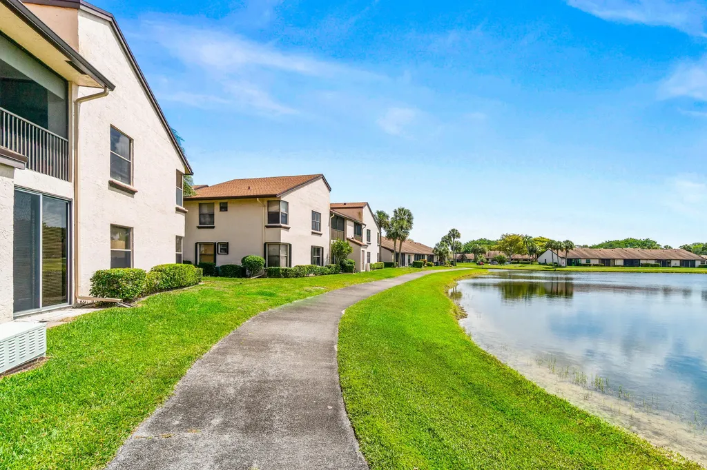 8541 W Boca Glades Boulevard Boulevard W Boca Raton FL 33434