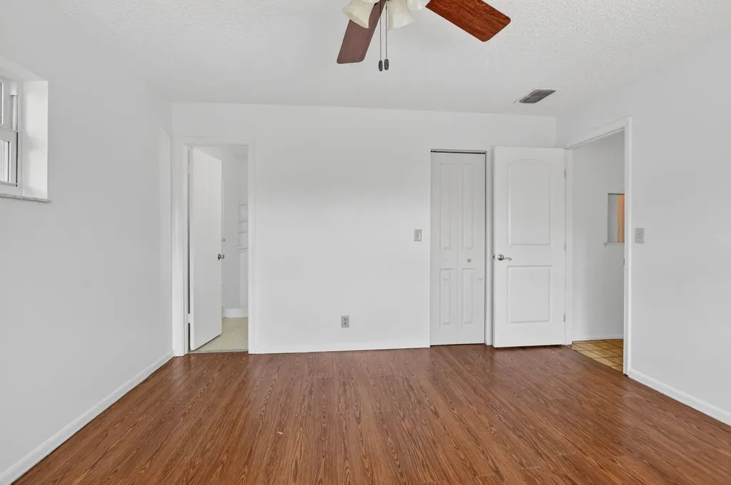 19486 Delaware Circle Boca Raton FL 33434