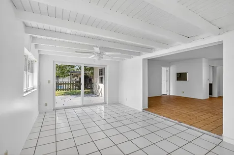 19486 Delaware Circle Boca Raton FL 33434