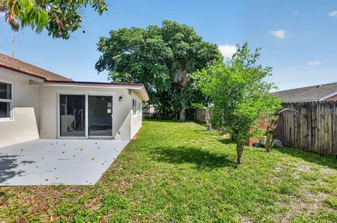 19486 Delaware Circle Boca Raton FL 33434