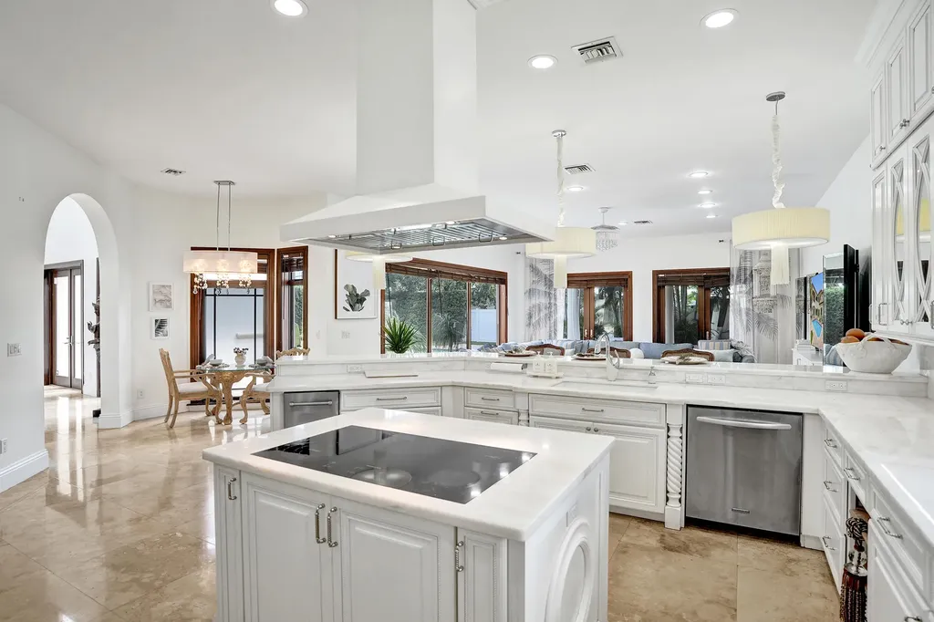 4700 NE 29th Avenue Fort Lauderdale FL 33308