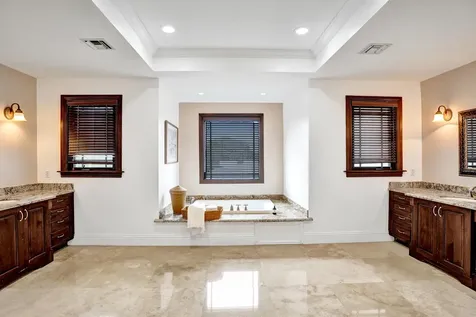 4700 NE 29th Avenue Fort Lauderdale FL 33308