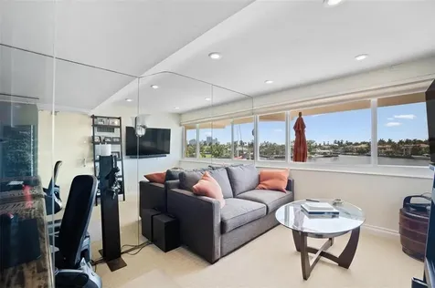 333 Sunset Drive Fort Lauderdale FL 33301