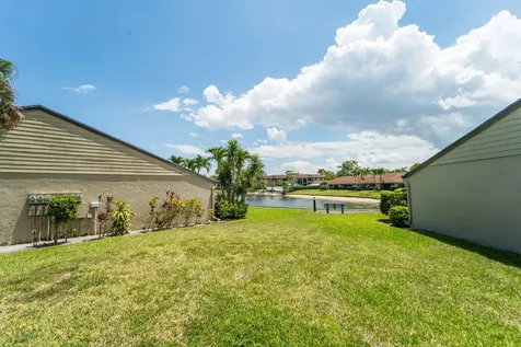 705 Sunny Pine Way Greenacres FL 33415