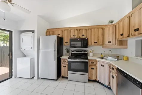705 Sunny Pine Way Greenacres FL 33415