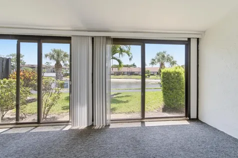 705 Sunny Pine Way Greenacres FL 33415