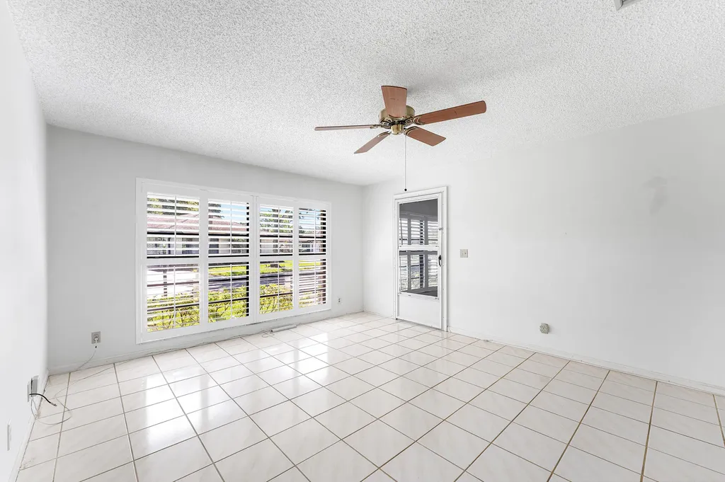 4922 Dovewood Road Boynton Beach FL 33436