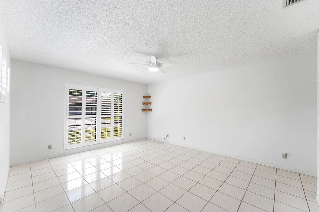 4922 Dovewood Road Boynton Beach FL 33436