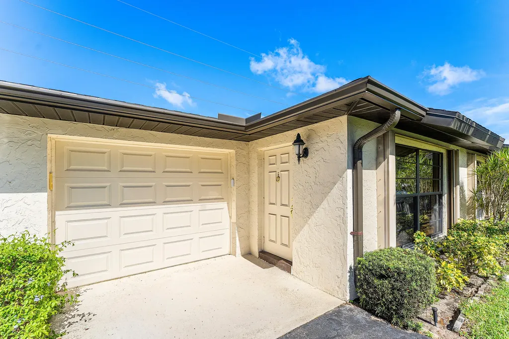 4922 Dovewood Road Boynton Beach FL 33436