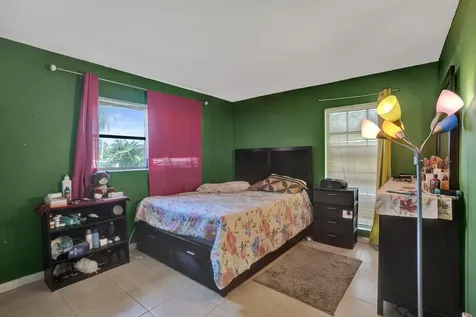 6540 SW 7th Street Margate FL 33068