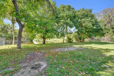 6540 SW 7th Street Margate FL 33068