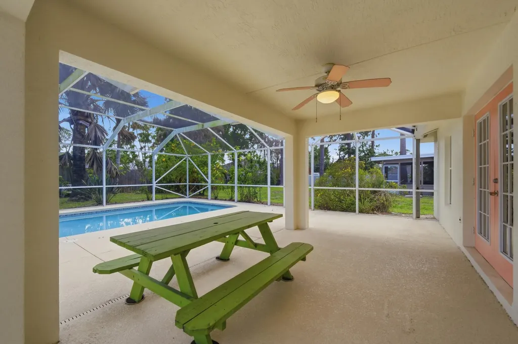 1707 SE Manth Lane Port St Lucie FL 34983