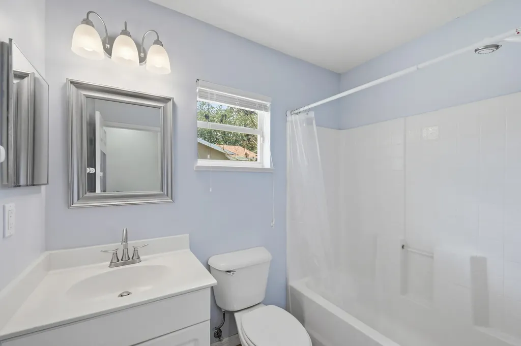 1707 SE Manth Lane Port St Lucie FL 34983