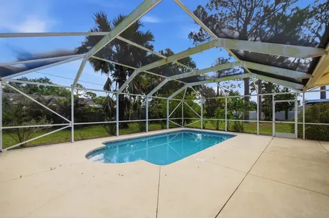 1707 SE Manth Lane Port St Lucie FL 34983