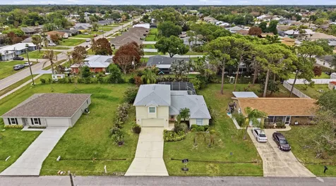 1707 SE Manth Lane Port St Lucie FL 34983
