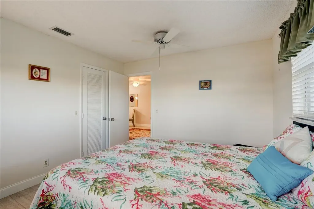 100 Leisure Lake Circle Boynton Beach FL 33426