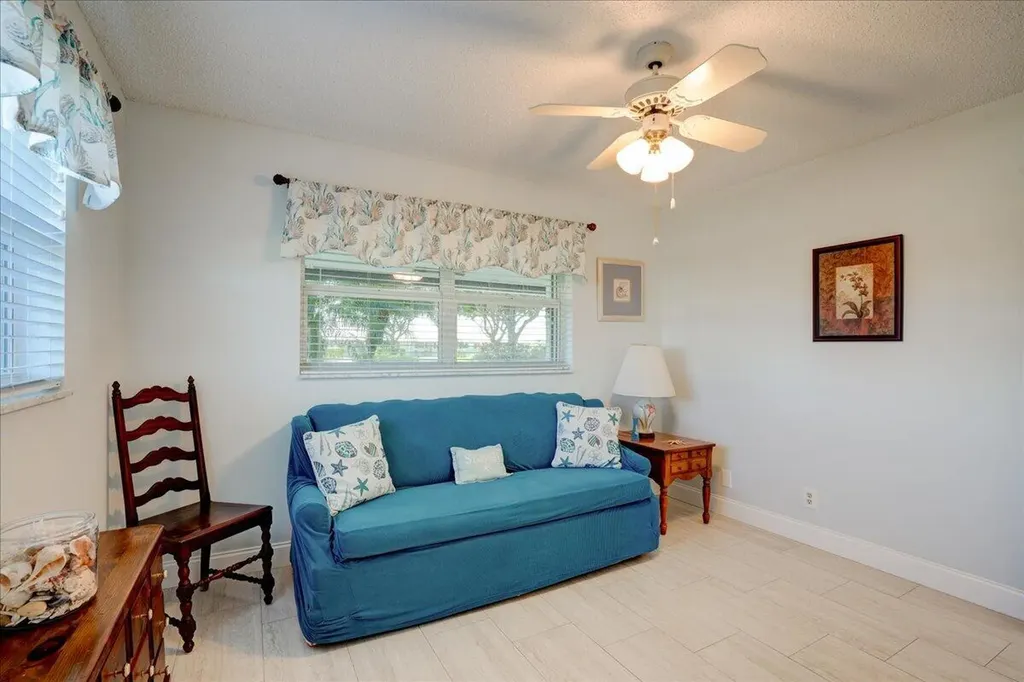 100 Leisure Lake Circle Boynton Beach FL 33426