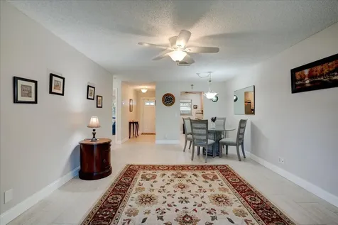 100 Leisure Lake Circle Boynton Beach FL 33426
