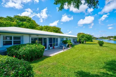 100 Leisure Lake Circle Boynton Beach FL 33426