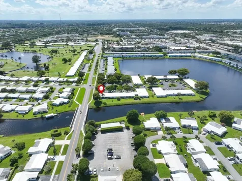 100 Leisure Lake Circle Boynton Beach FL 33426