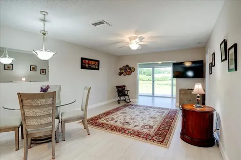 100 Leisure Lake Circle Boynton Beach FL 33426