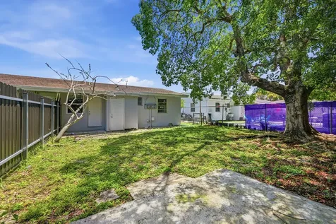 19110 SW 113th Place Miami FL 33157