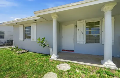 19110 SW 113th Place Miami FL 33157