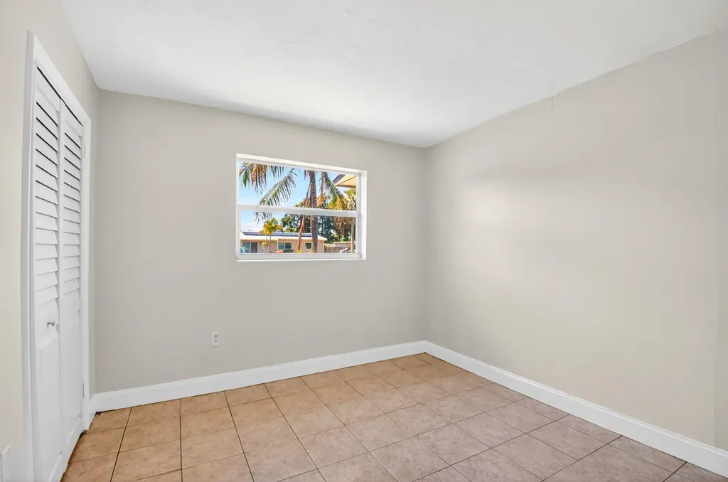 775 Snead Circle West Palm Beach FL 33413