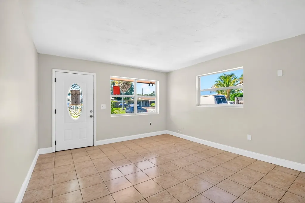 775 Snead Circle West Palm Beach FL 33413